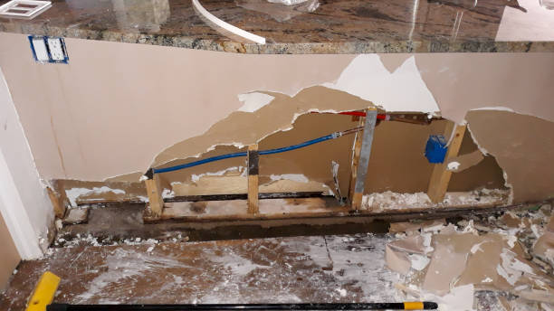 Best 24/7 water damage repair  in Banks, OR